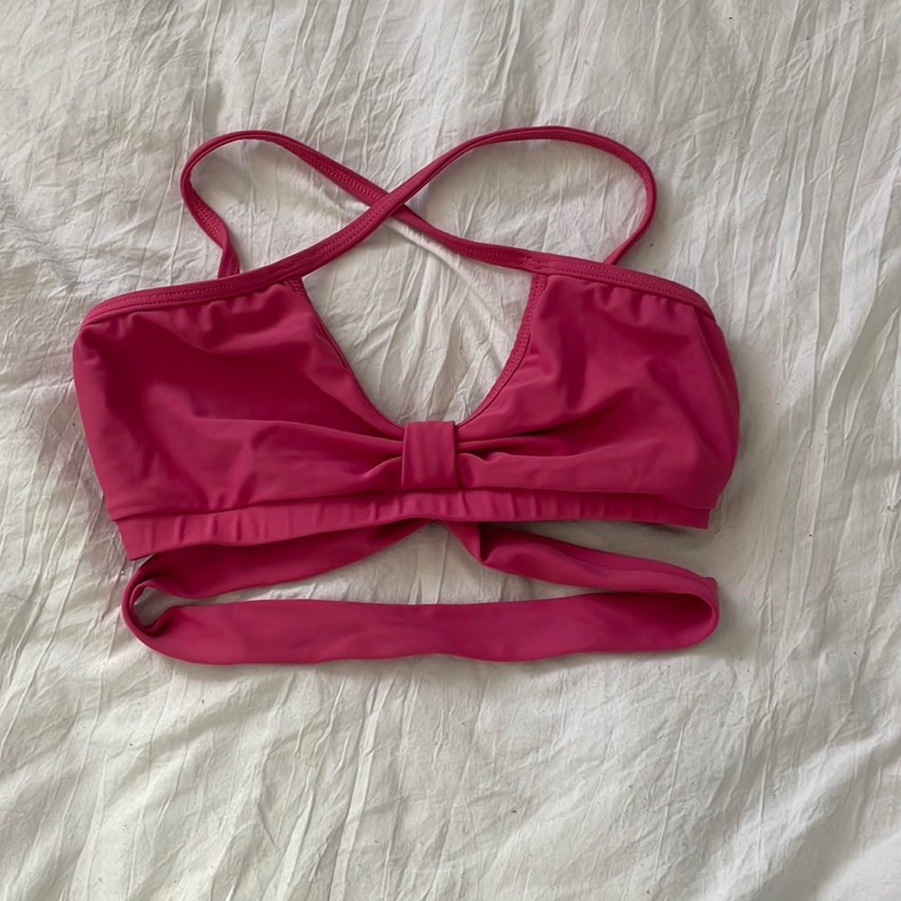 Pink ilo gear strappy dance top adult medium